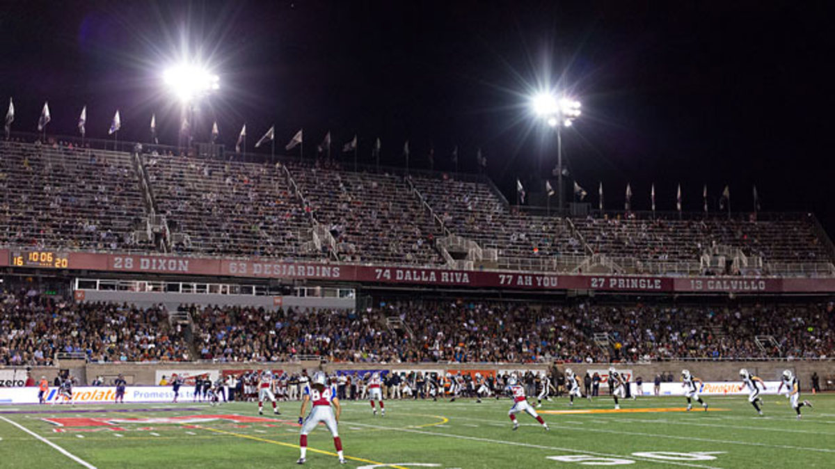 Percival-Molson-Stadium-Philippe-Bouchard-Icon.jpg